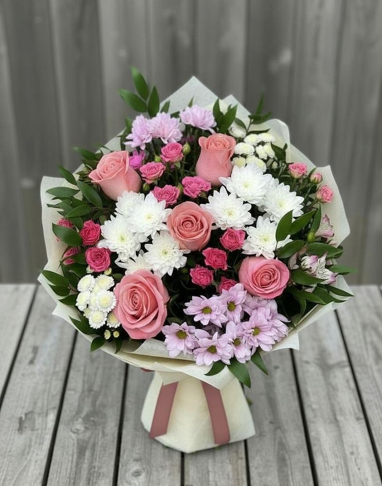 Букет цветов из: Альстромерии, Гвоздики, Розы и Хризантемы в Прогресс