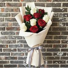 Букет цветов из:  Розы в Прогресс