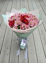 Букет цветов из:  Альстромерии в Прогресс