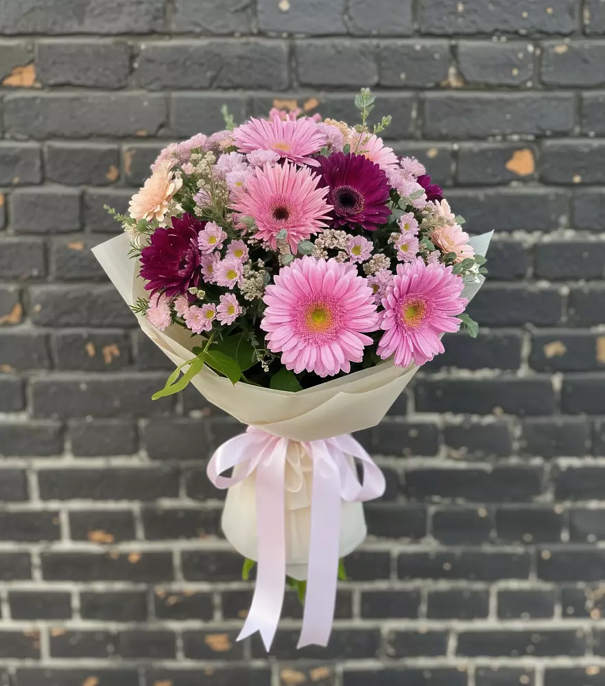 Букет цветов из: Герберы и Хризантемы в Прогресс