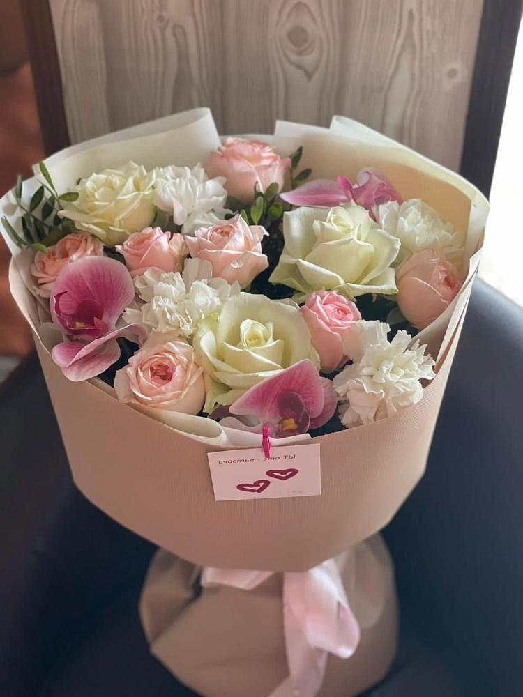 Букет цветов из: Орхидеи, Розы и Гвоздики в Прогресс