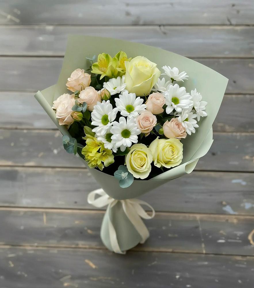 Букет цветов из: Альстромерии, Розы и Хризантемы в Прогресс