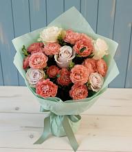 Букет цветов из:  Розы в Прогресс