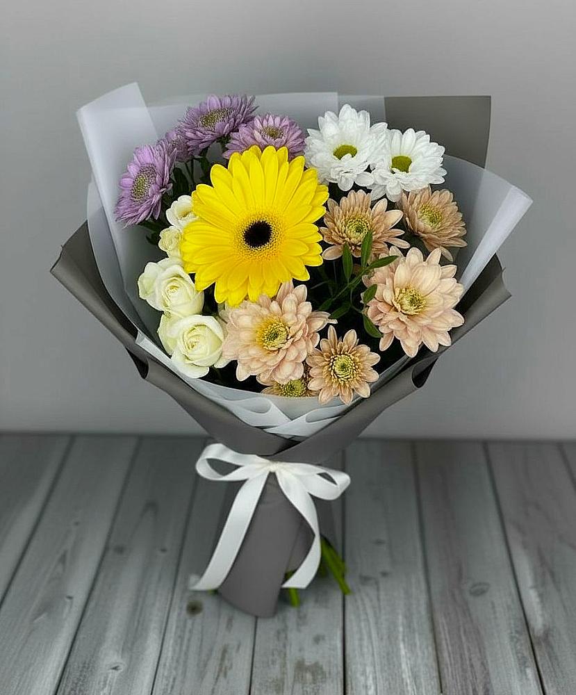 Букет цветов из: Розы, Герберы и Хризантемы в Прогресс