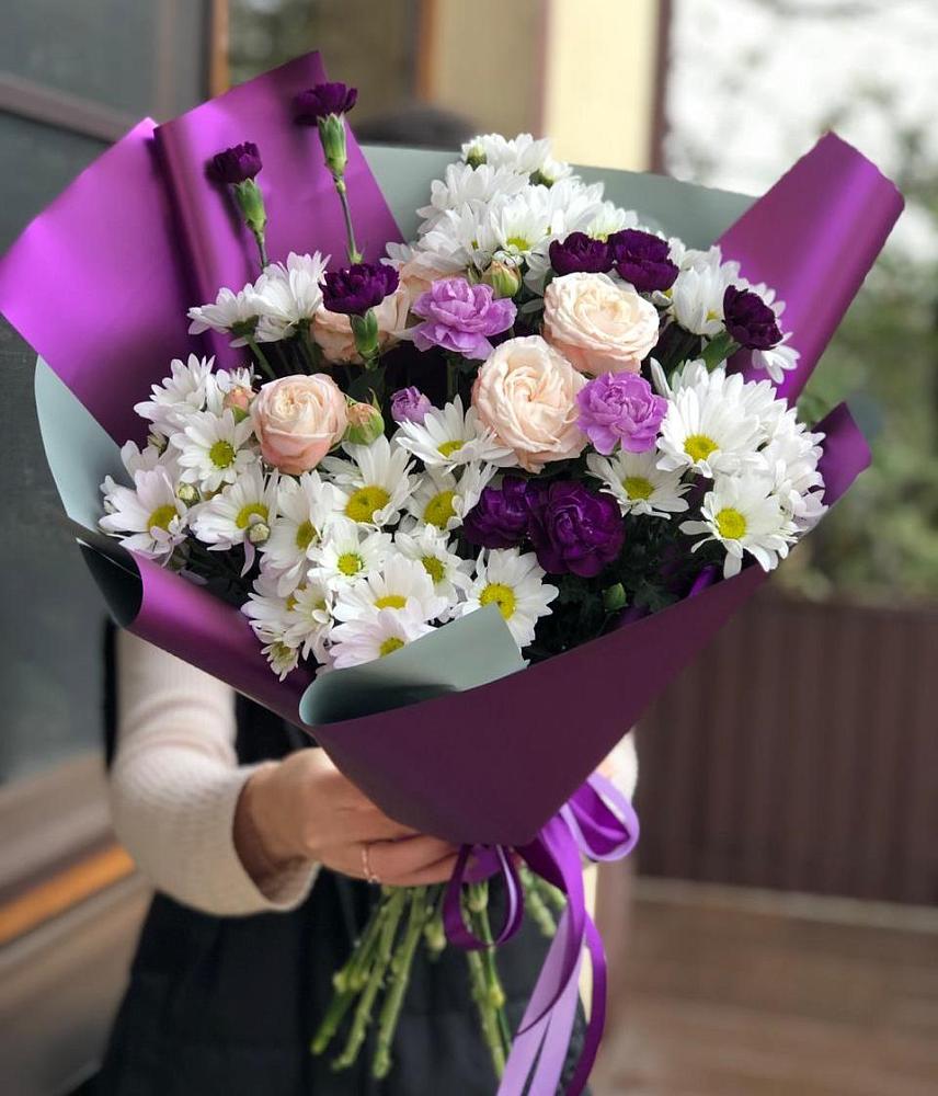 Букет цветов из: Хризантемы, Гвоздики и Розы в Прогресс