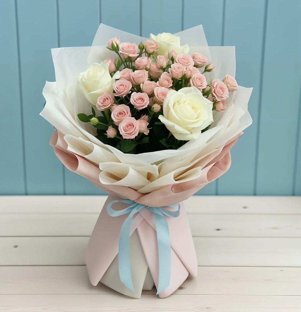 Букет цветов из: Розы в Прогресс