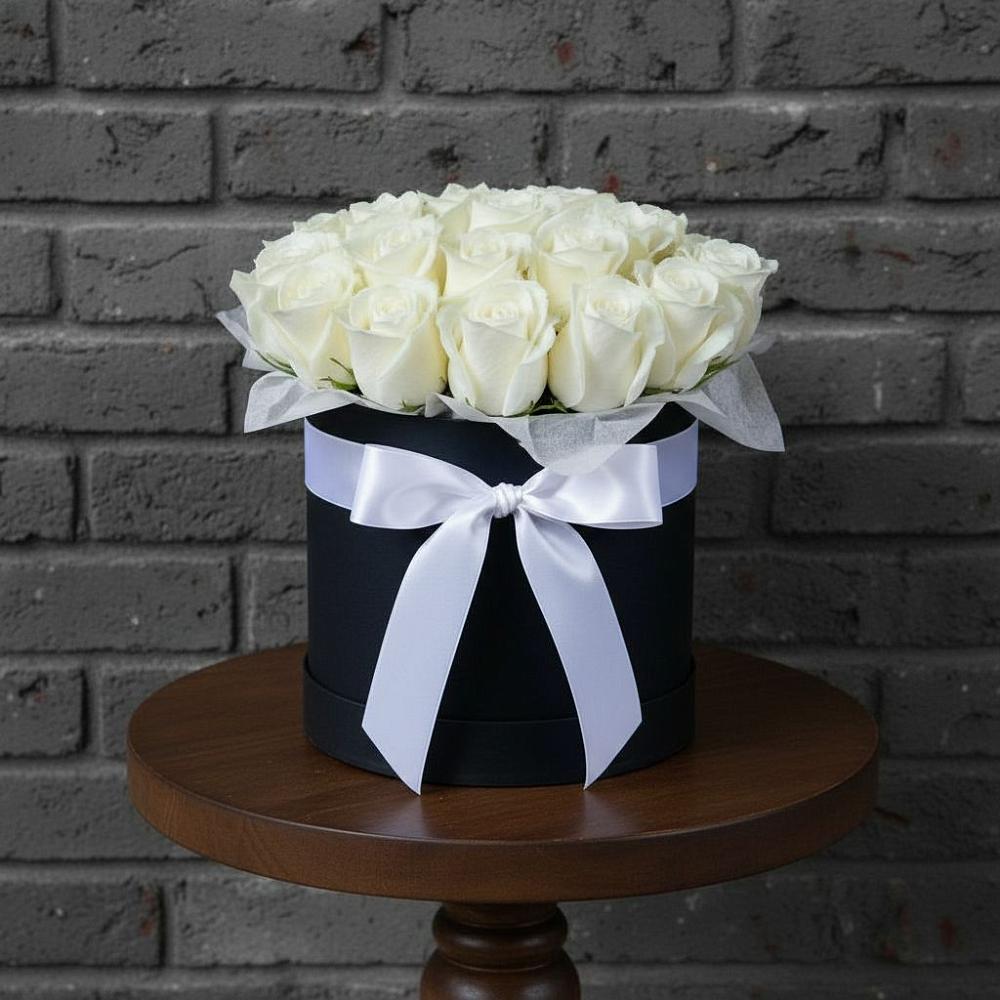 Цветочная композиция из Розы в шляпной коробке в Прогресс