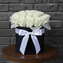 Цветочная композиция из Розы в шляпной коробке в Прогресс